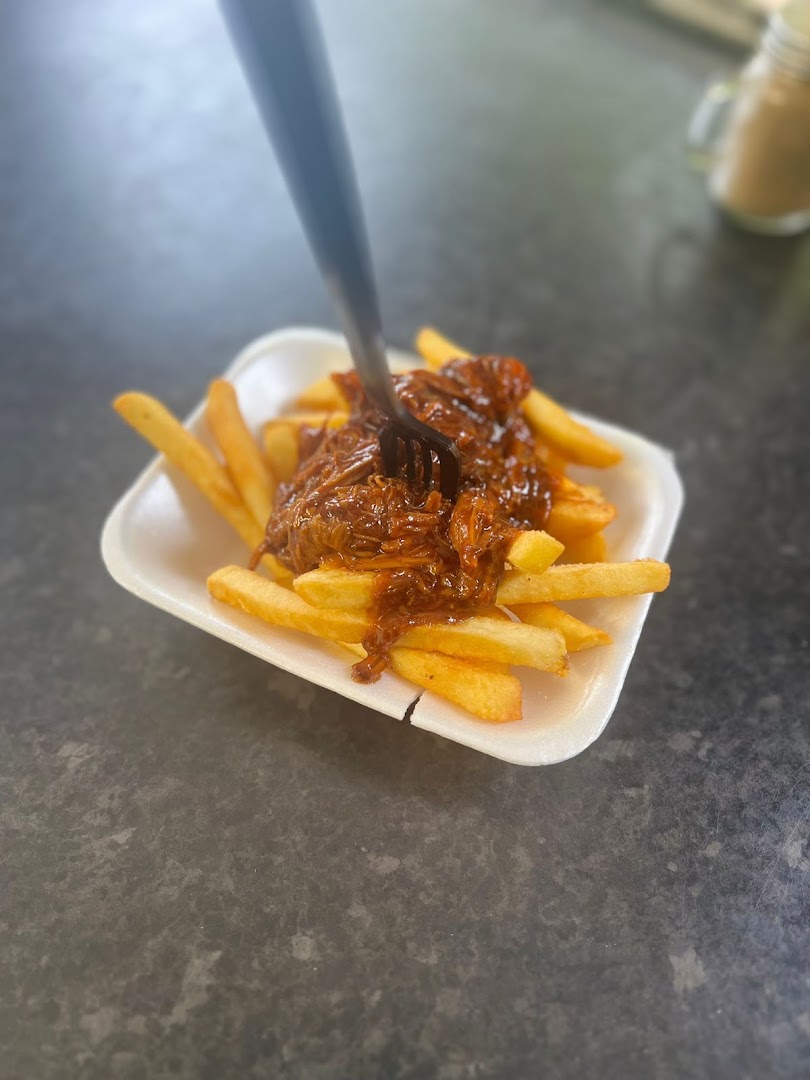 Welshey's Burger Bar · Photos 6